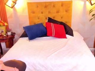 violeta-sweet118 Live Webcam on CamSoda