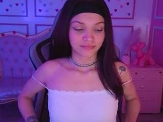 ailen-t camsoda