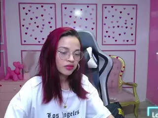 ailen-t's Live Sex Cam Show