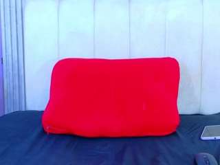 Live cam show with Aliisson-Cooper