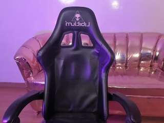  carlie-mayer-t chat room