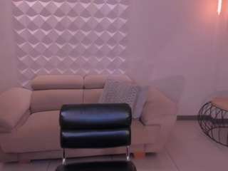 corinajames Live Webcam on CamSoda