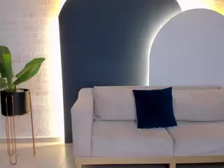 CorinaJames's Live Sex Cam Show