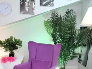 FannyGloss's Live Sex Cam Show