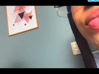 jennifermia68 webcam model