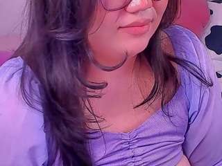 le modèle kellywebster est en webcam porno dans un show sur le site camsoda, il possède les tags suivants: anal,fingers,toys,thick,tease,spank,pussy,no drinking,natural,naked,lovense,ass,hairy pussy,feet,brown eyes,ass bouncing,bj,doggy style,blowjob,black hair