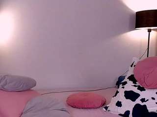 kellywebster live on CamSoda