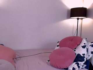 KellyWebster live cam preview