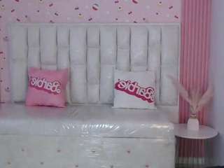 maron-baez-sub webcam