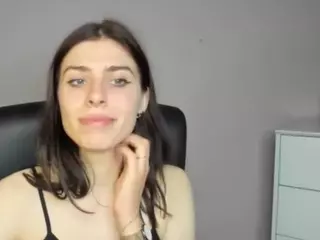 PiaSensual's Live Sex Cam Show