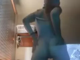 Preciousanpearly's Live Sex Cam Show