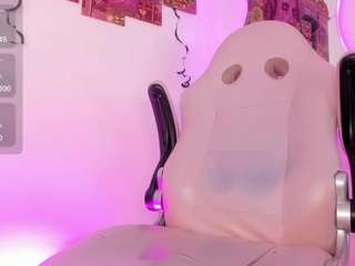 rachell-collins Live Webcam on CamSoda