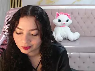 shalon-diaz-sub's Live Sex Cam Show