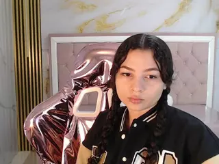 shalon-diaz-sub's Live Sex Cam Show