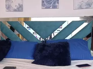 VeronicaLeclair's Live Sex Cam Show