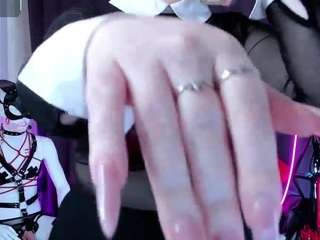 annamaxwell live cam profile