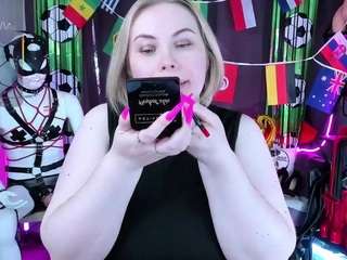 annamaxwell