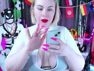 annamaxwell