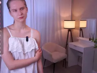 CateWatey's Live Sex Cam Show