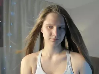 CateWatey's Live Sex Cam Show