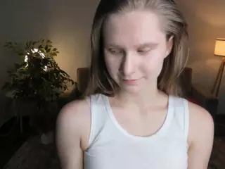 CateWatey's Live Sex Cam Show