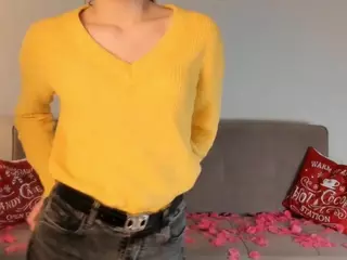 CateWatey's Live Sex Cam Show
