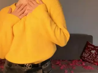 CateWatey's Live Sex Cam Show