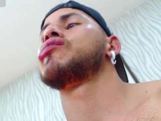  dylanjacobxx chat room