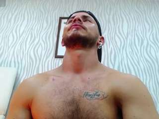 dylanjacobxx Live Webcam on CamSoda