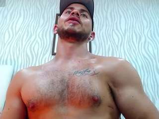 dylanjacobxx Live Webcam on CamSoda