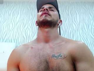dylanjacobxx Live Webcam on CamSoda