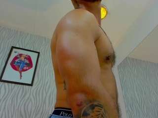 dylanjacobxx Live Webcam on CamSoda