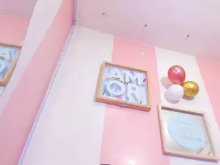 MelanyWhit's Live Sex Cam Show