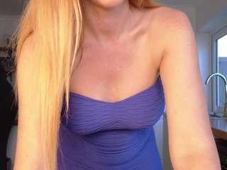 Stripmequick live cam preview