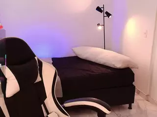 ValeriWhite's Live Sex Cam Show