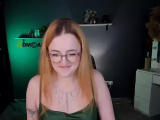 vikki-lust's Live Sex Cam Show