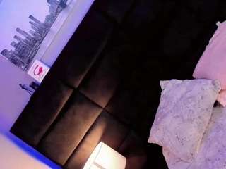 ana-paula23 Live Webcam on {site_name}