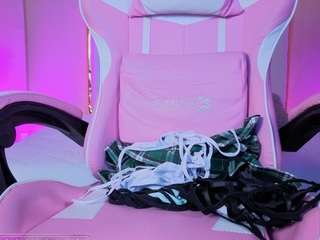 annaswift1 Dom live webcam