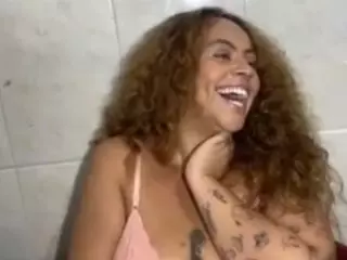 chloesampaio2's Live Sex Cam Show