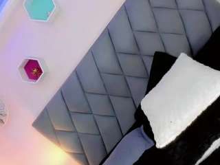 Daniela-Ember live webcam on Soda Cams