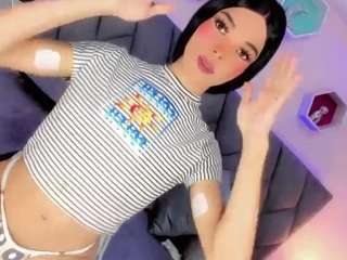 daniela-ember webcam
