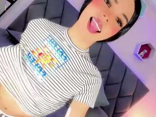 daniela-ember webcam