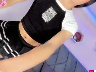 daniela-ember webcam