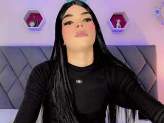 daniela-ember webcam