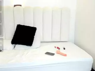 Evangeline-beneth's Live Sex Cam Show