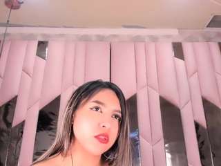 kendallheard Live Webcam on CamSoda