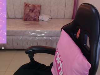 madhison-klain-s Live Webcam on CamSoda