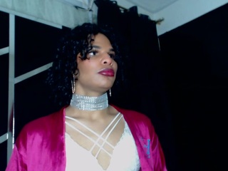 naomyrousee webcam