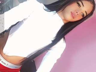  ninaa-keyli chat room