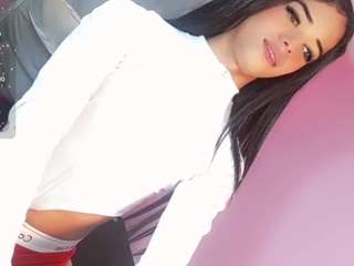  ninaa-keyli chat room